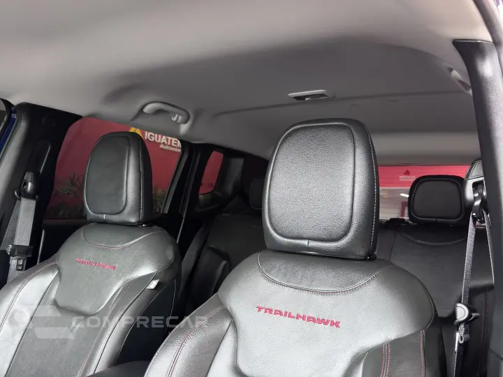 RENEGADE 1.3 T270 TURBO FLEX TRAILHAWK 4X4 AT9