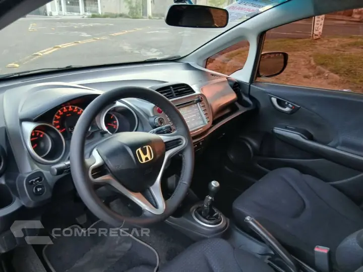 FIT 1.4 LX 16V