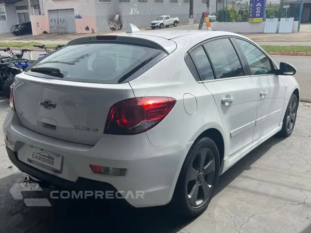 CRUZE HATCH - 1.8 LT SPORT6 16V 4P MANUAL