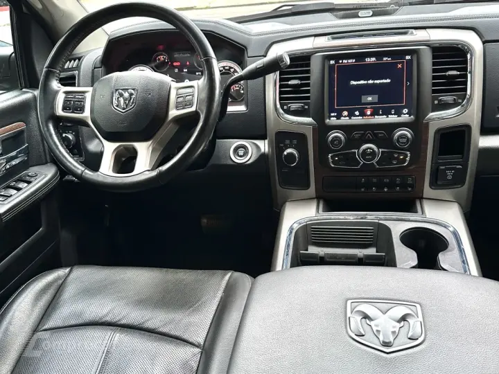 RAM 6.7 2500 LARAMIE 4X4 CD I6 TURBO DIESEL 4P AUTOMÁTICO