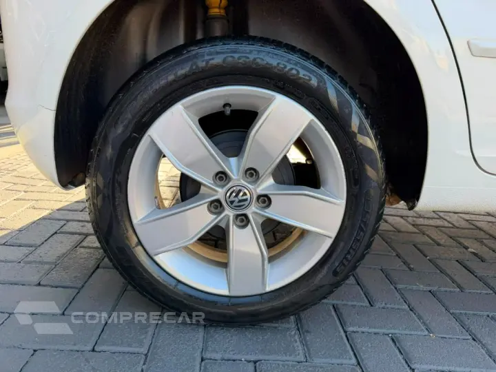Fox Comfortline 1.6 Flex 8V 5p