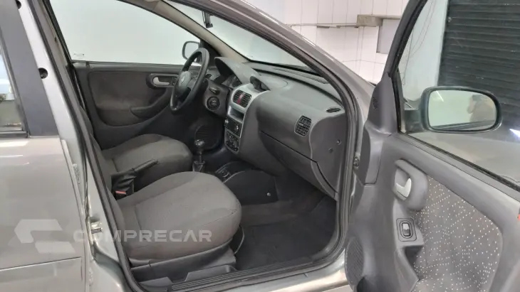 CORSA 1.4 MPFI Premium 8V