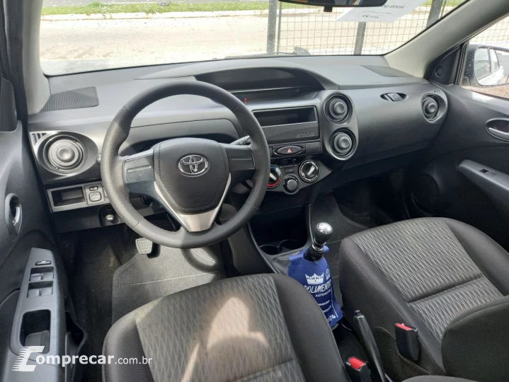 Etios Hatch 1.3 16V 4P FLEX X