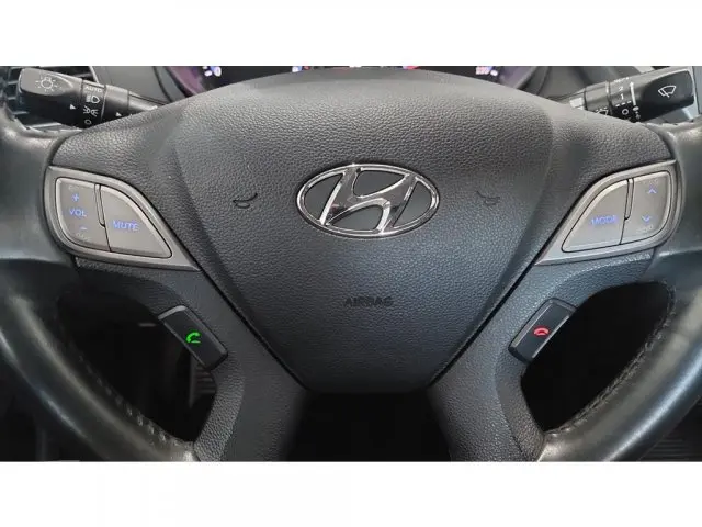 HB20S - 1.6 PREMIUM 16V 4P AUTOMÁTICO