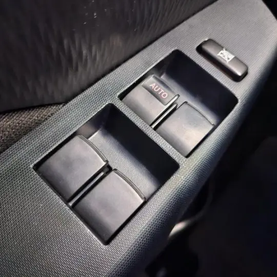 ETIOS HB X 13L MT