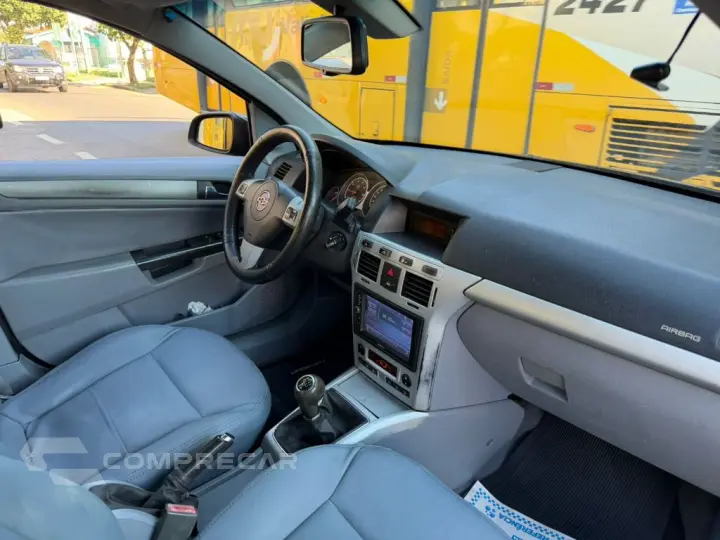 Vectra Elegan. 2.0 MPFI 8V FlexPower Mec