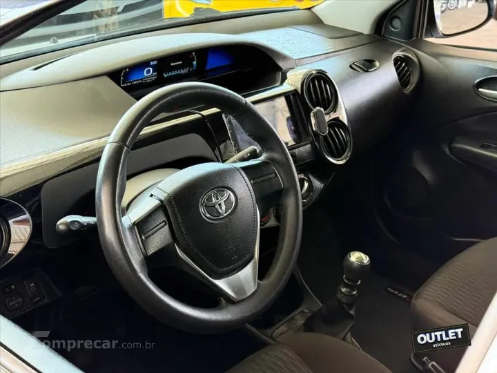 ETIOS 1.5 X SEDAN 16V FLEX 4P MANUAL