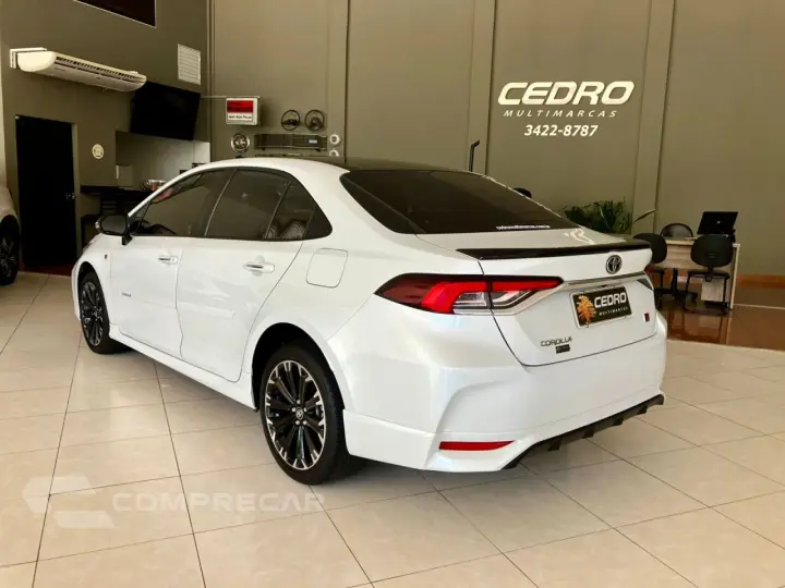 Corolla 2.0 16V 4P VVT-IE FLEX GR-S DIRECT SHIFT AUTOMÁTICO