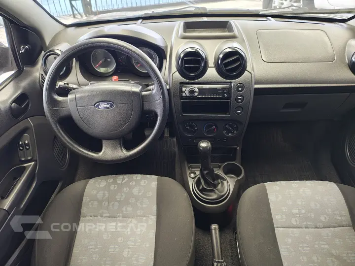 FIESTA 1.6 MPI Hatch 8V