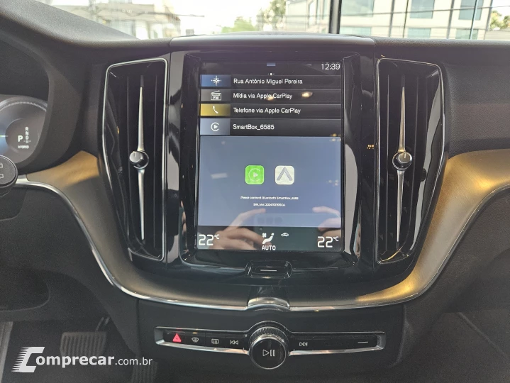 XC60 2.0 D5 Momentum AWD Geartronic