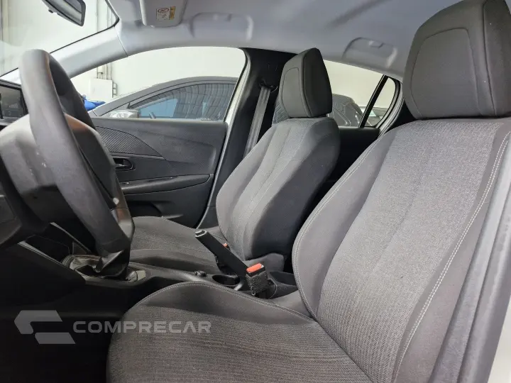 208 1.0 6V FLEX LIKE MANUAL