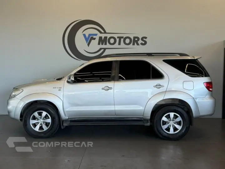 HILUX SW4 3.0 SRV 4X4 16V TURBO INTERCOOLER DIESEL 4P MANUAL