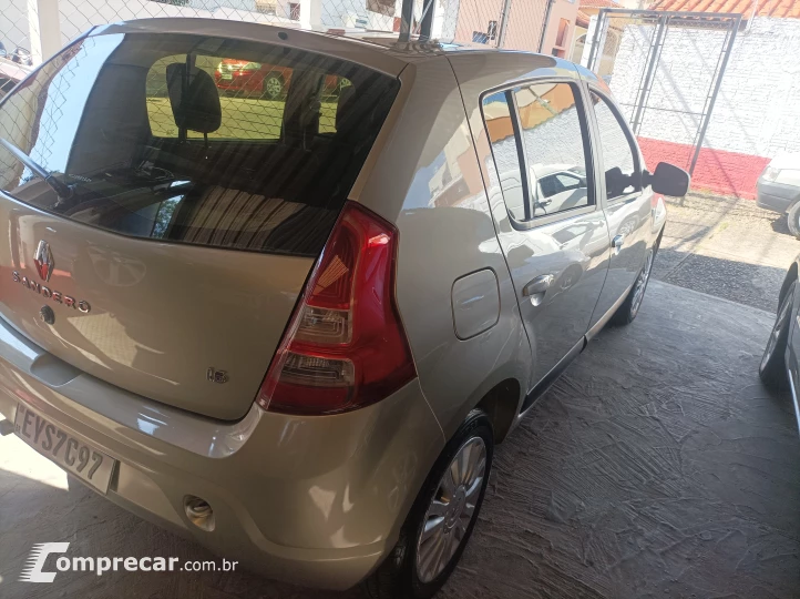SANDERO 1.6 Privilége 8V