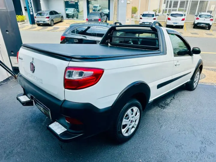 Strada Working HARD 1.4 Fire Flex 8V CS