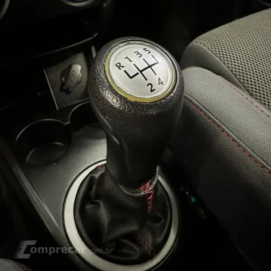 Fox 1.0 Mi Total Flex 8V 5p