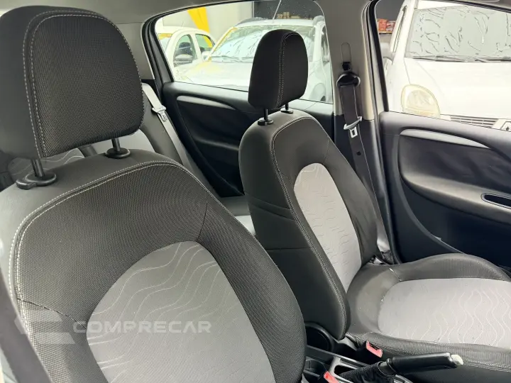 PUNTO 1.6 ESSENCE 16V FLEX 4P AUTOMATIZADO