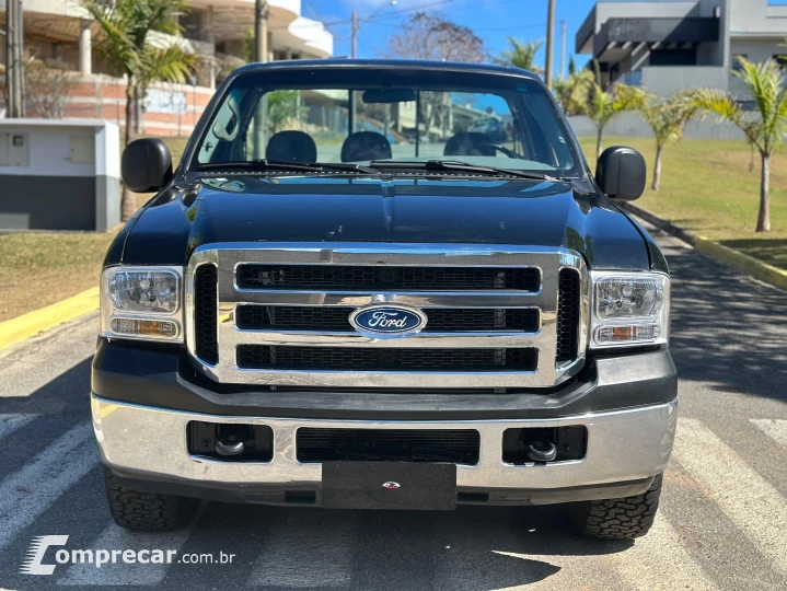 F-250 3.9 XLT 4X2 CS DIESEL 2P MANUAL