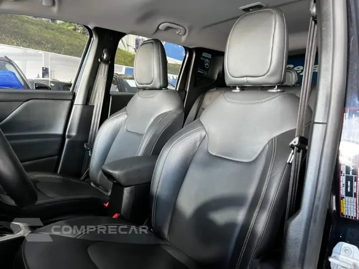 Renegade Limited 1.8 4x2 Flex 16V Aut.