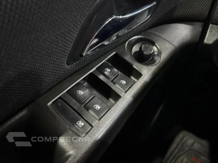 CRUZE 1.8 LT 16V FLEX 4P AUTOMÁTICO