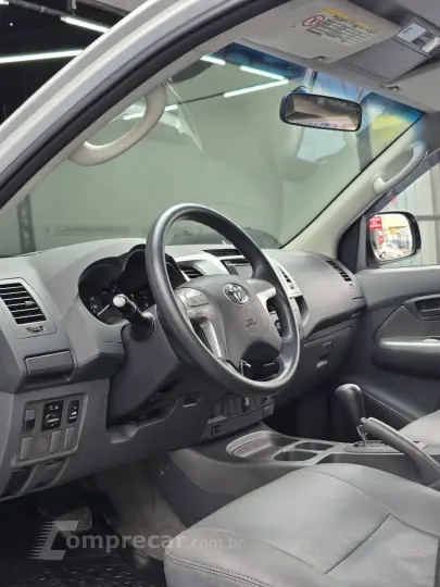 Hilux CD SR 4x2 2.7 16V/2.7 Flex Aut.