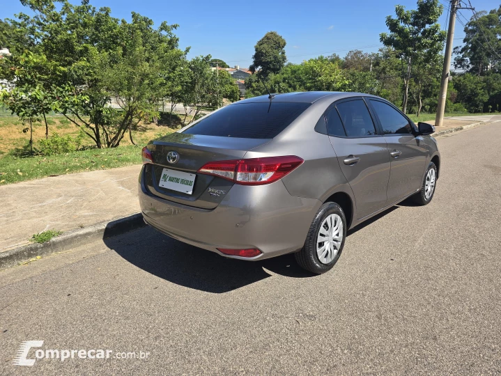 YARIS 1.5 16V Sedan XL Live