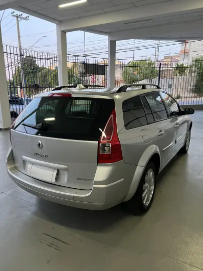 MEGANE 2.0 Dynamique Grand Tour 16V