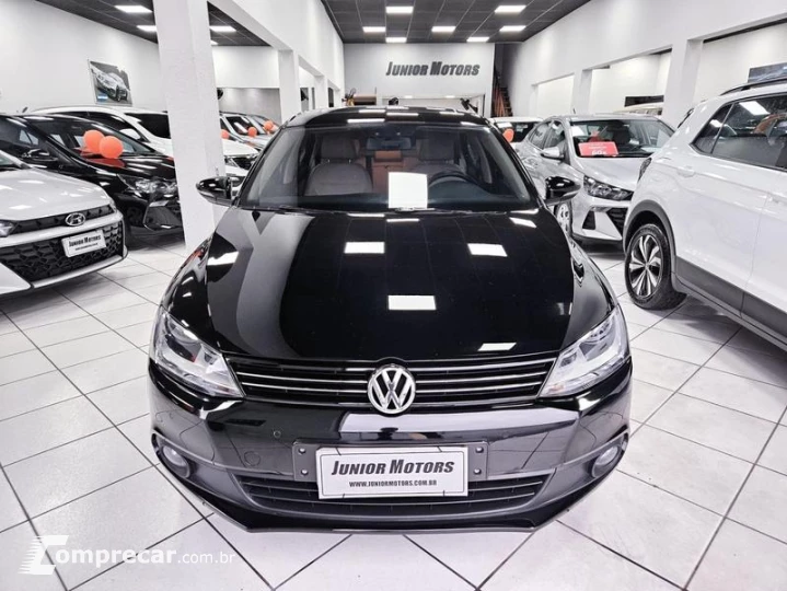 JETTA 2.0 COMFORTLINE FLEX 4P AUT