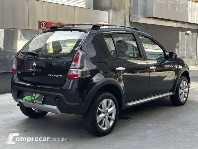 SANDERO - 1.6 STEPWAY 16V 4P MANUAL