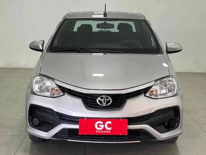 ETIOS 1.5 XS SEDAN 16V FLEX 4P AUTOMÁTICO