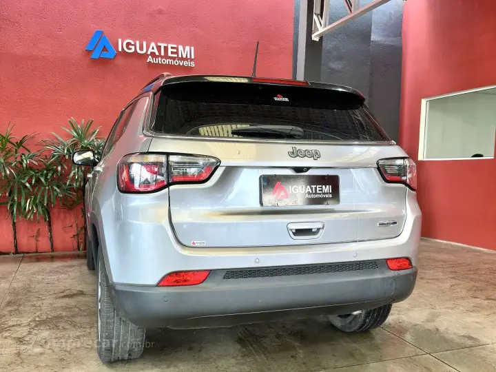 COMPASS 2.0 16V FLEX LONGITUDE AUTOMÁTICO