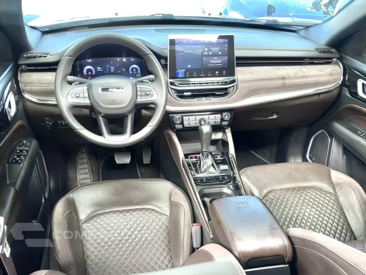 COMMANDER 2.0 TD380 TURBO DIESEL OVERLAND AT9