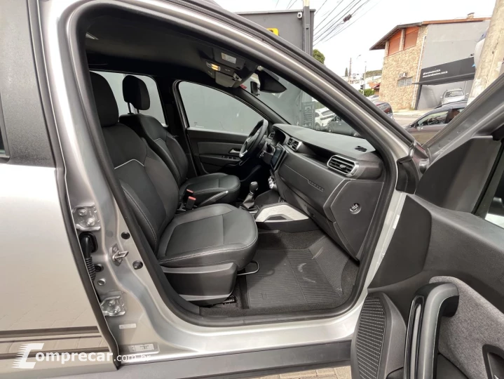 DUSTER Iconic 1.3 TB 16V Flex Aut.