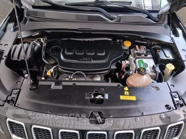 COMPASS - 2.0 16V LONGITUDE AUTOMÁTICO