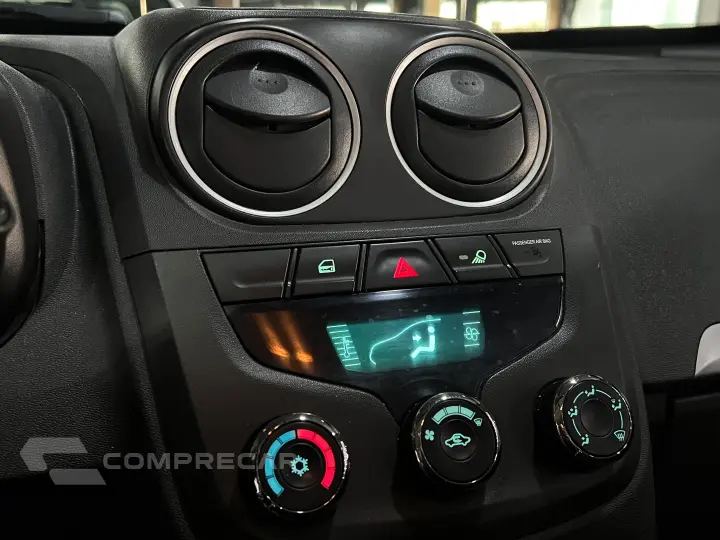 MONTANA 1.4 MPFI LS CS 8V FLEX 2P MANUAL