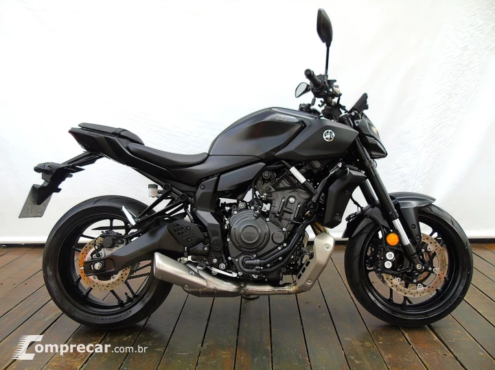 YAMAHA MT-07 CONNECTED ABS