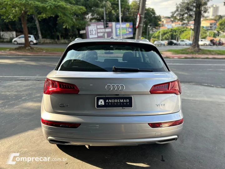Q5 2.0 Tfsi Gasolina Ambiente S Tronic