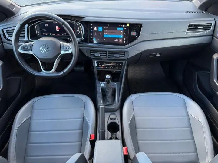 Nivus Highline 1.0 200 TSI Flex Aut.