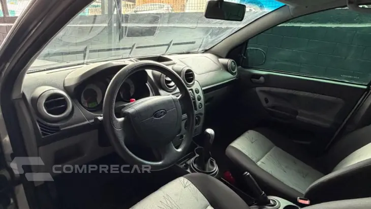 Fiesta TRAIL 1.6 8V Flex 5p