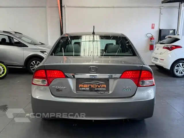 CIVIC - 1.8 LXS 16V 4P MANUAL