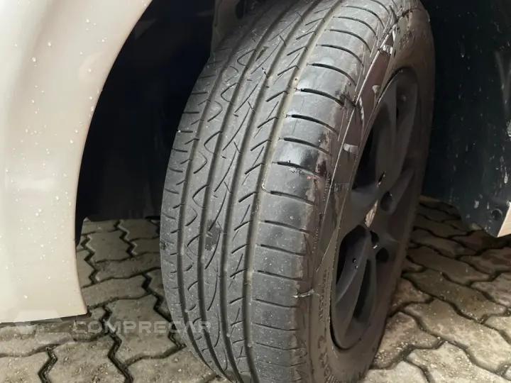 208 1.5 ALLURE 8V FLEX 4P MANUAL