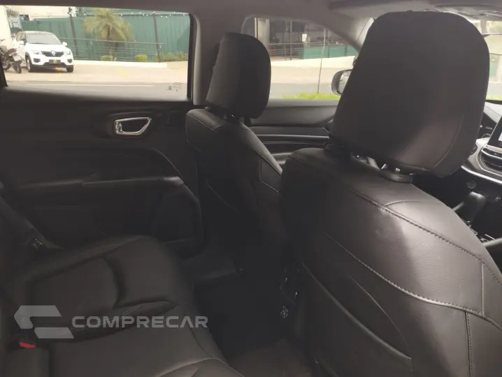 Compass 1.3 16V 4P FLEX LONGITUDE T270 TURBO AUTOMÁTICO