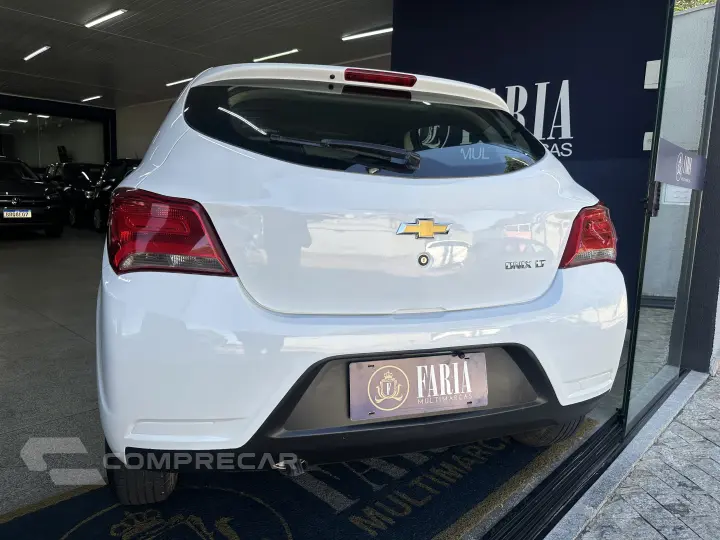 ONIX HATCH LT 1.0 8V FlexPower 5p Mec.
