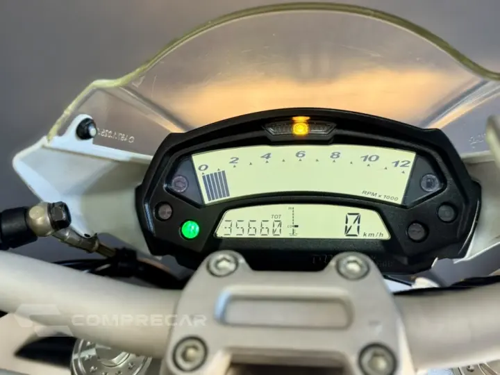 MONSTER 796