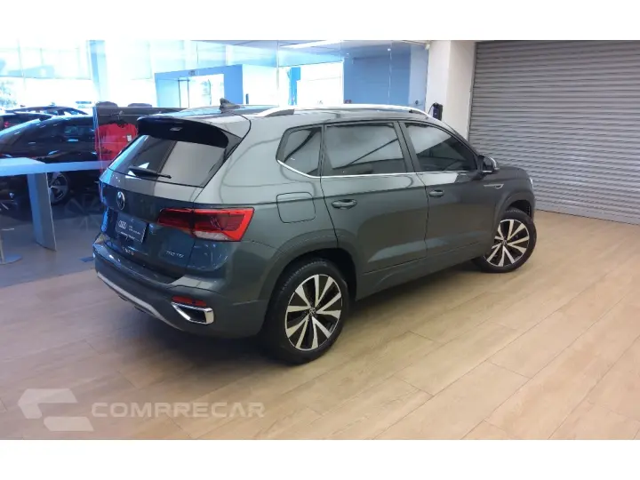 TAOS 1.4 250 TSI TOTAL FLEX HIGHLINE AUTOMÁTICO