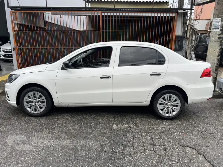 VOYAGE 1.0 12V MPI Totalflex