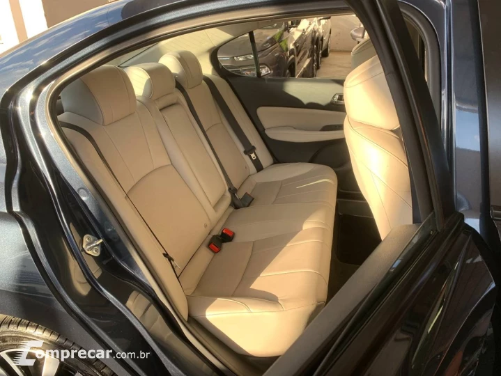 CITY Sedan Touring 1.5 Flex 16V 4p Aut.