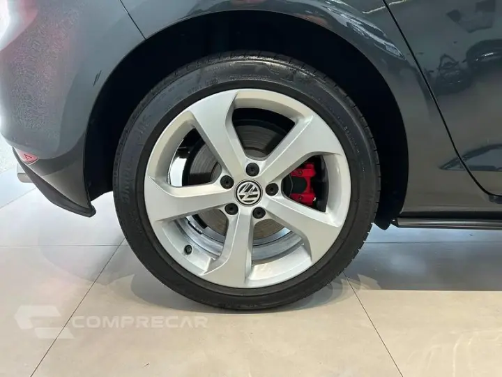 GOLF GTI 2.0 TSI 220CV AUT.