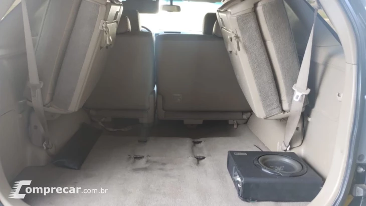 Hilux SW4 3.0 16V 4P SRV 4X4 7 LUGARES TURBO DIESEL AUTOMÁTI
