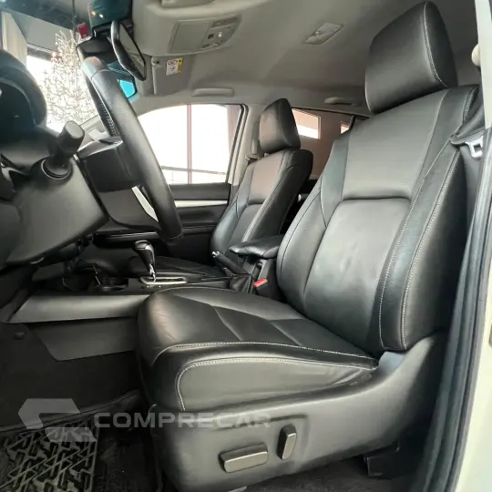 HILUX 2.8 D-4d Turbo CD SRX 4X4
