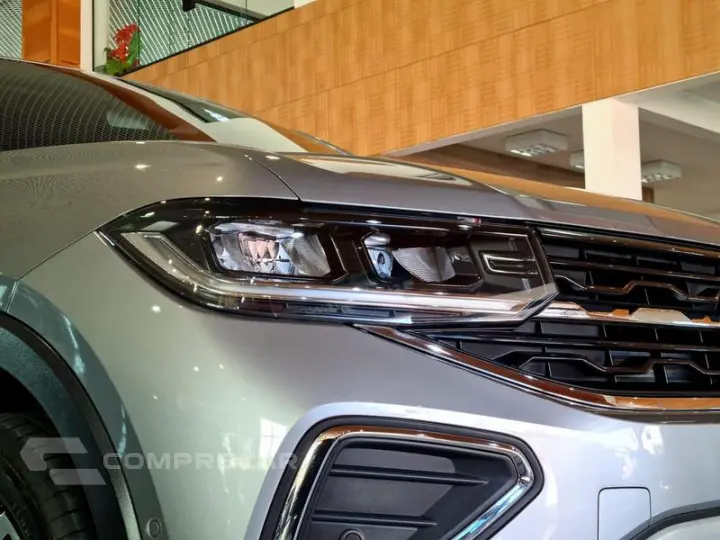 T-CROSS HIGHLINE 1.4 TSI FLEX 16V 5P AUT